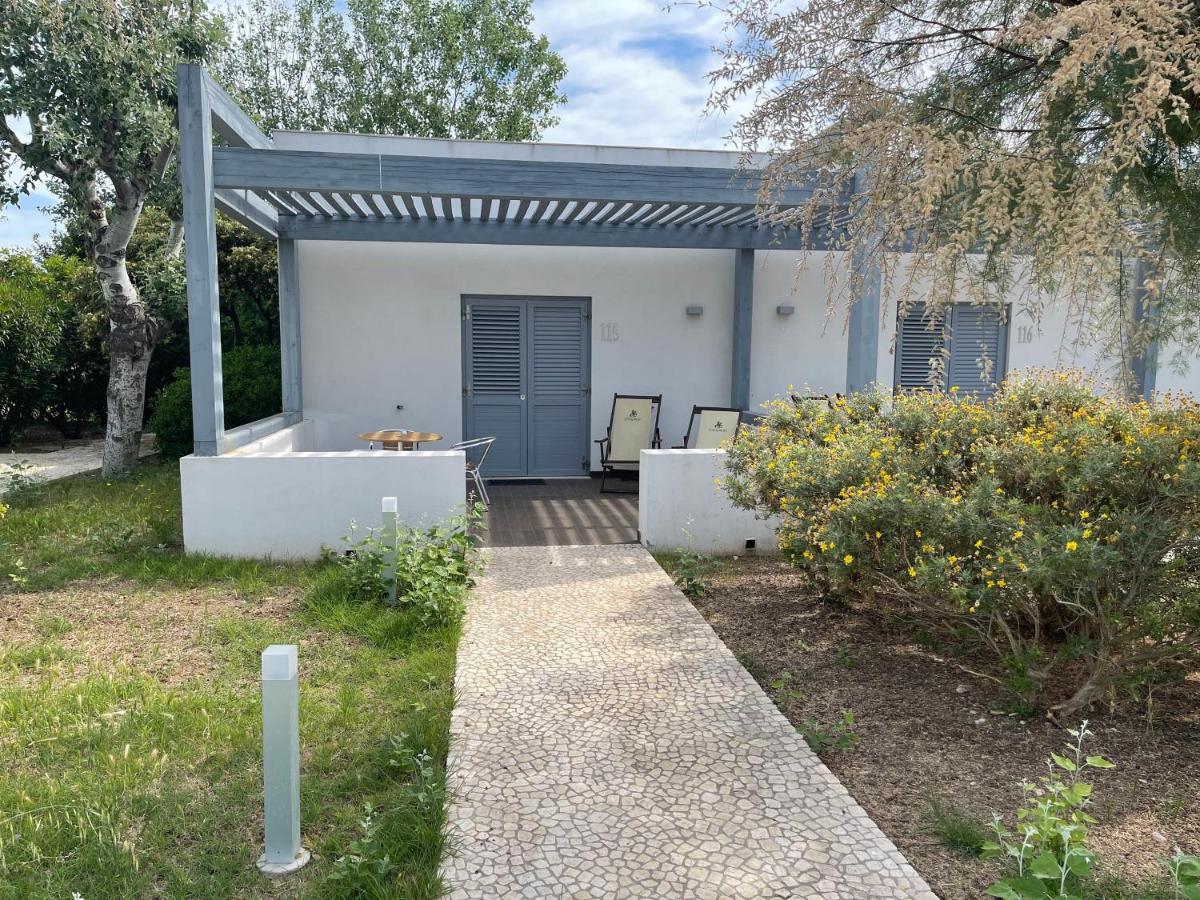 Baia Sangiorgio Hotel & Beach Club Bari Exterior foto